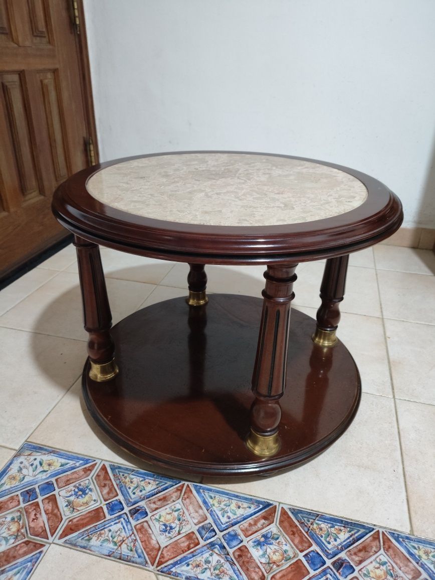 Mesa de centro em mogno e pedra mármore
