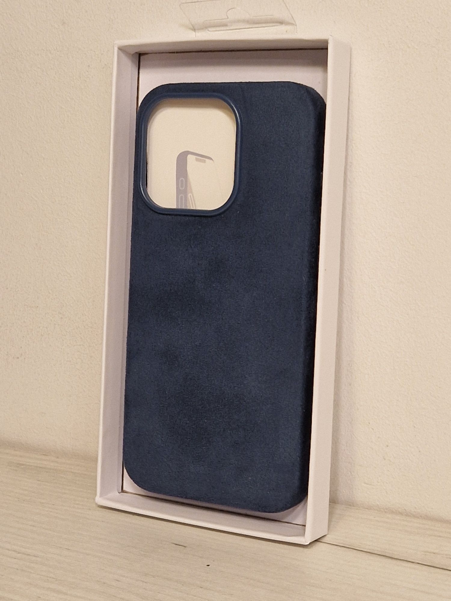 Alcane Magsafe Case do Iphone 11 Granatowy