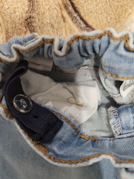 Продам джинсы lc waikiki