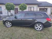 Opel Astra 1.7 cdti, niski przebieg,  bixenon, 2x koła