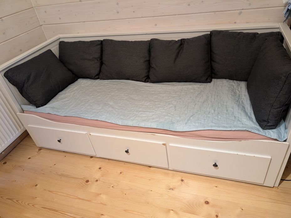 Łóżko Hemnes ikea