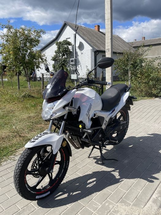 Продам Ліфан кп 200