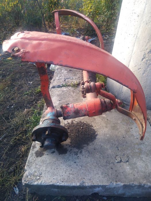 Передній міст-балка мтз-80 в зборі