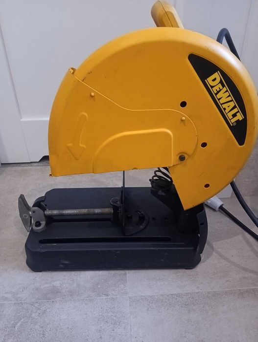 DEWALT przecinarka tarczowa do   metalu 355mm 2200 W