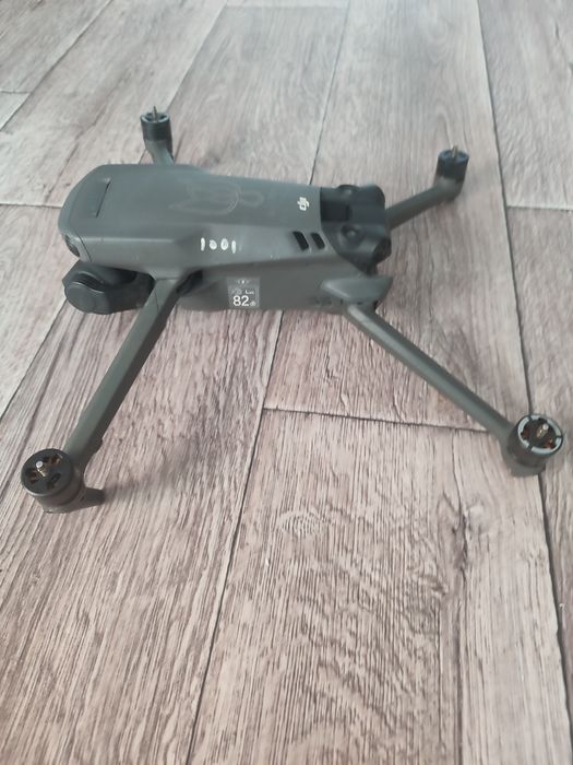 Продаю DJI Mavic 3 pro