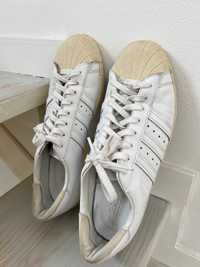 Męskie buty - Adidas Originals Superstar - Skóra naturalna - r.44,5