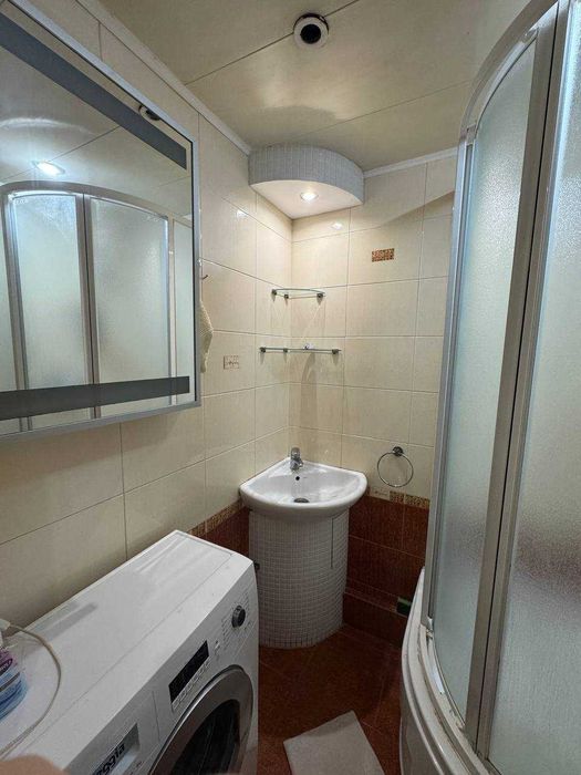 Продаж 2х-кімнатної квартири Подільський район