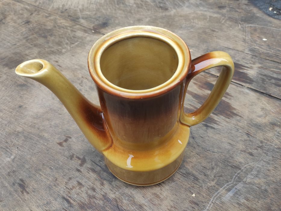 Czajnik porcelana PRL stary rekwizyt do kawy herbaty
