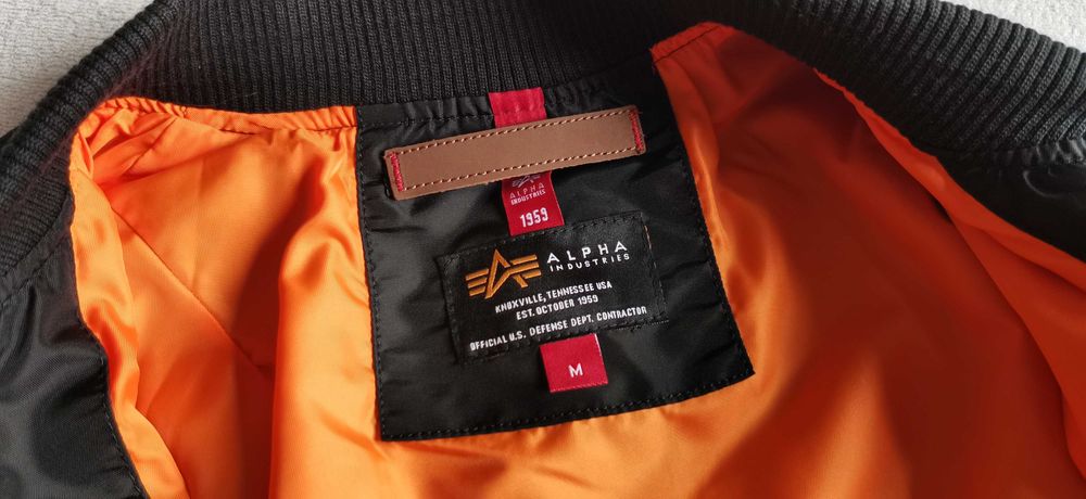 Kurtka Alpha Industries damska roz. M bomberka pilotka
