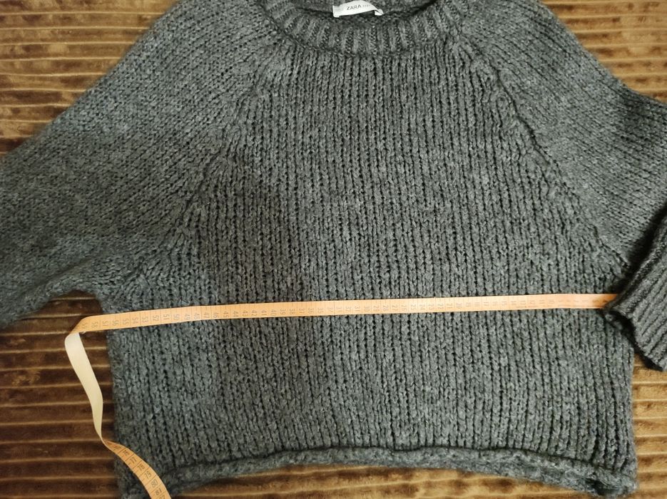 Светр Zara на 46-48 рр.