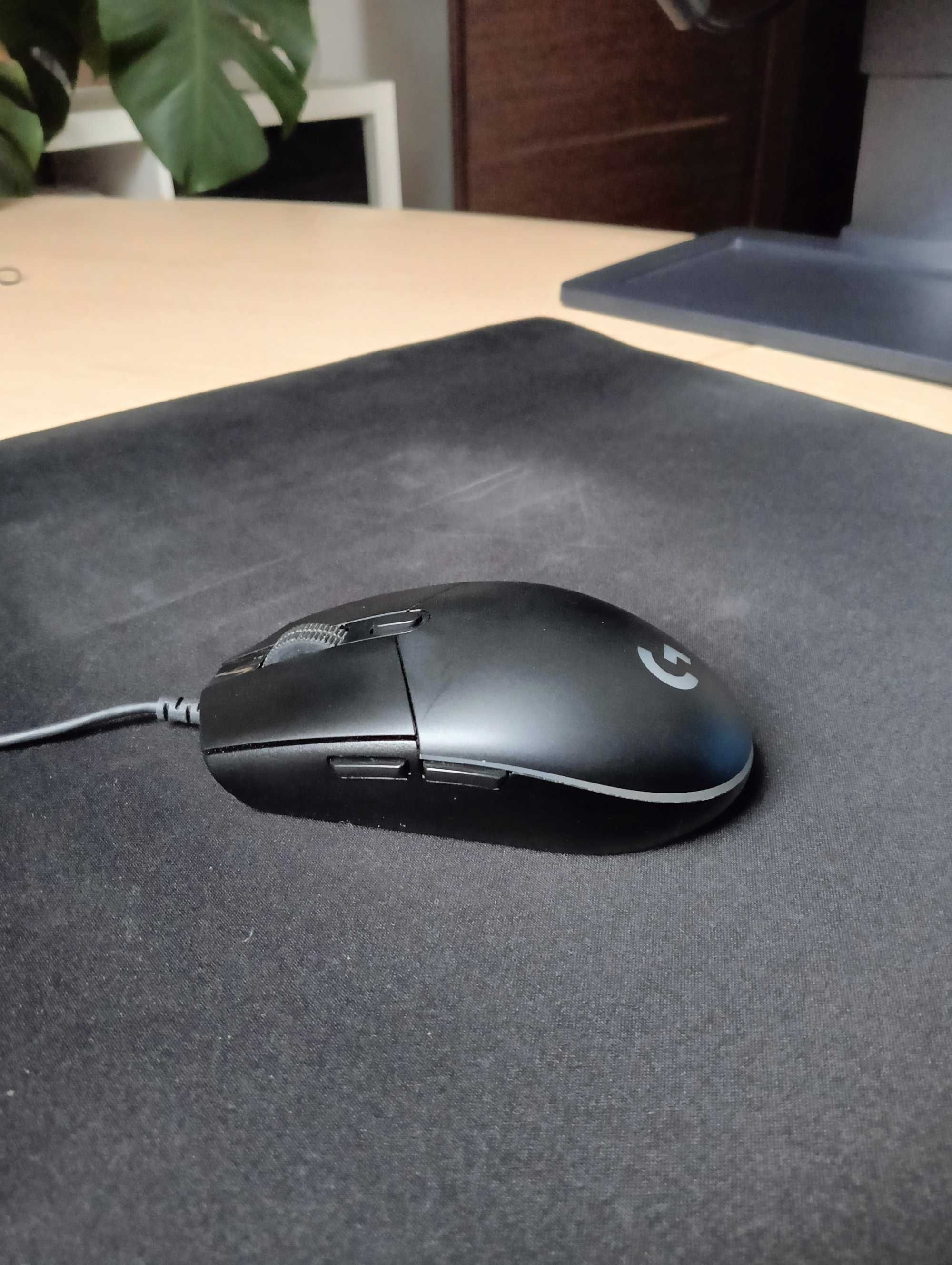 Mysz Logitech G102