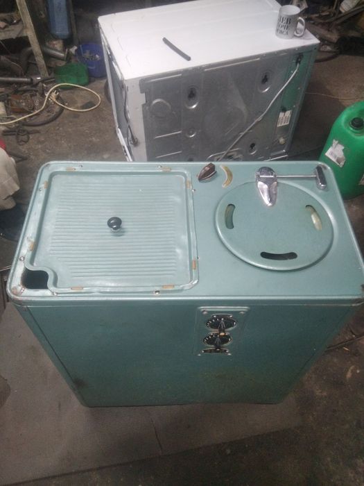 Стиральная машина полуавтомат