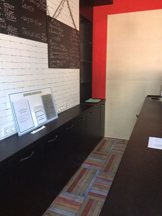 Продаж комерційного приміщення вільного призначення з ремонтом 78м2