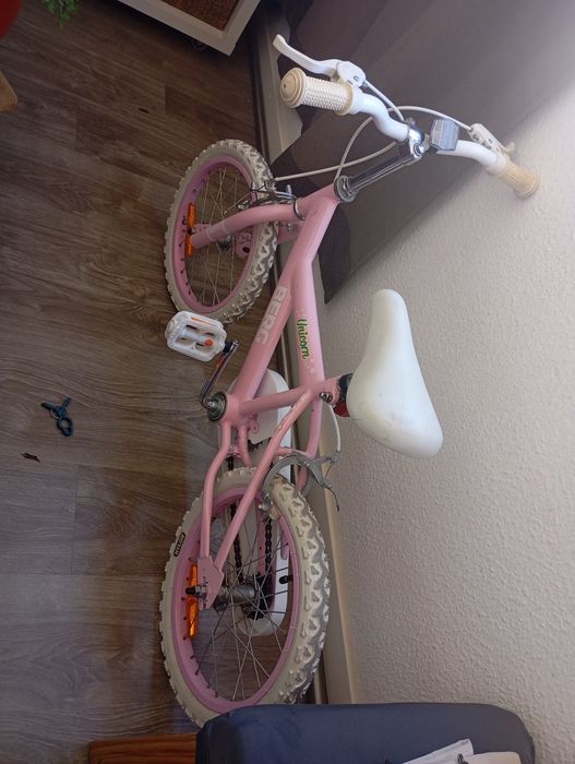 Vendo bicicleta Berg menina