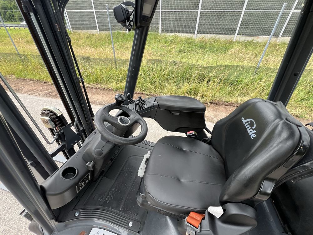 Wózek Widłowy Linde H16 H18 H20  LPG Triplex Przesuw boczny
