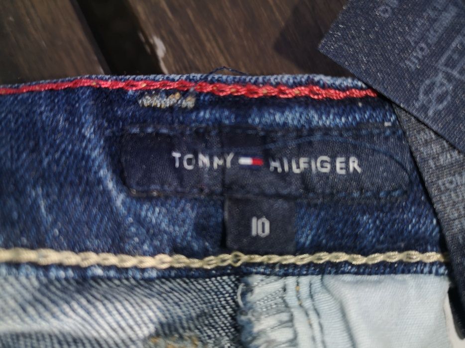 Calças Tommy Hilfiger Tam. 10