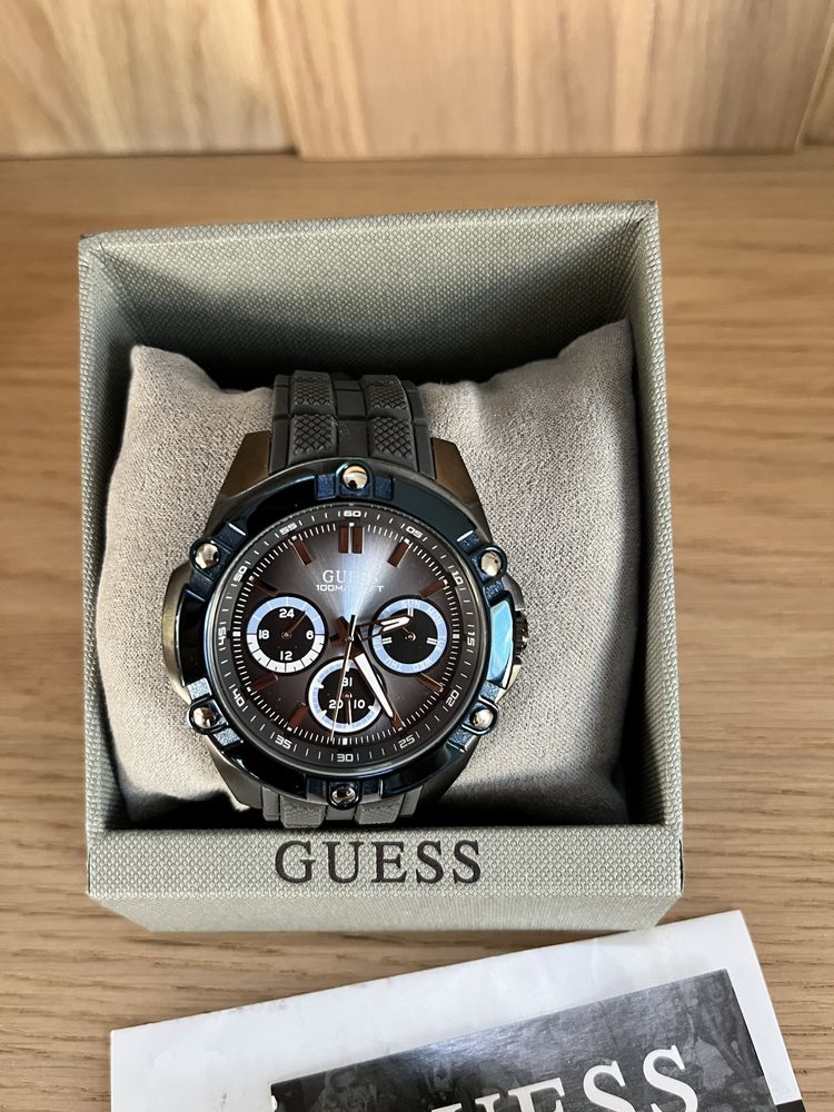 Zegarek guess odyssey