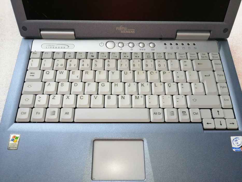 Portátil Fujitsu Siemens LifeBook C Series