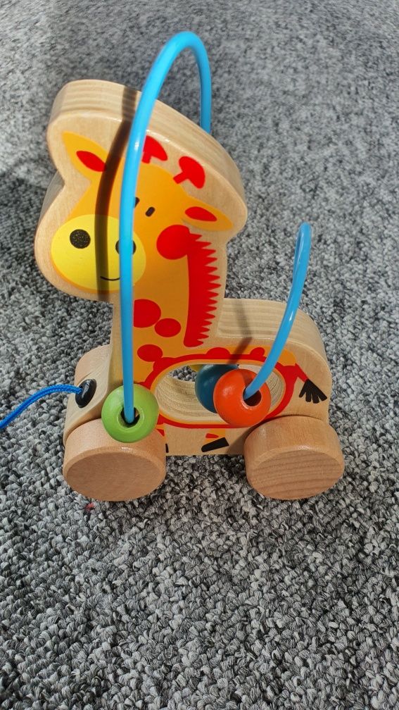 Drewniana żyrafa zabawka dla dzieci