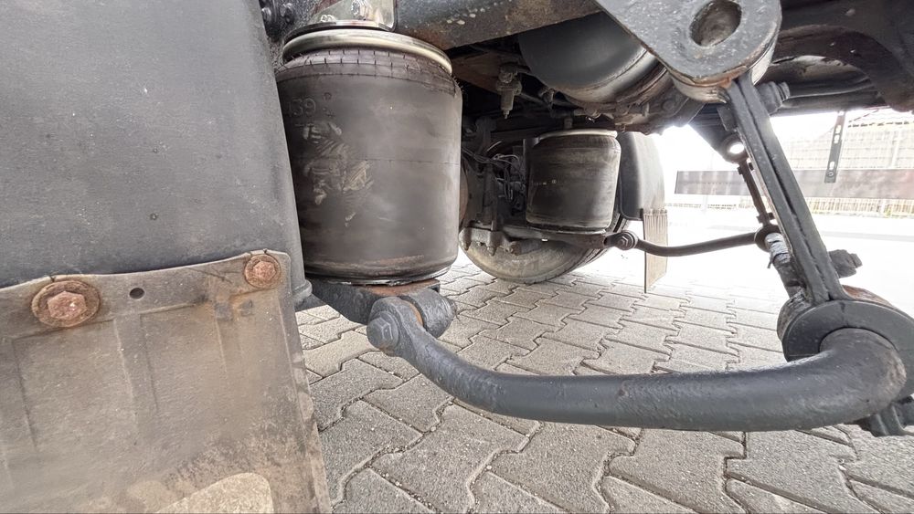 Iveco Eurocargo Autolaweta Pomoc Drogowa Najazd Bus