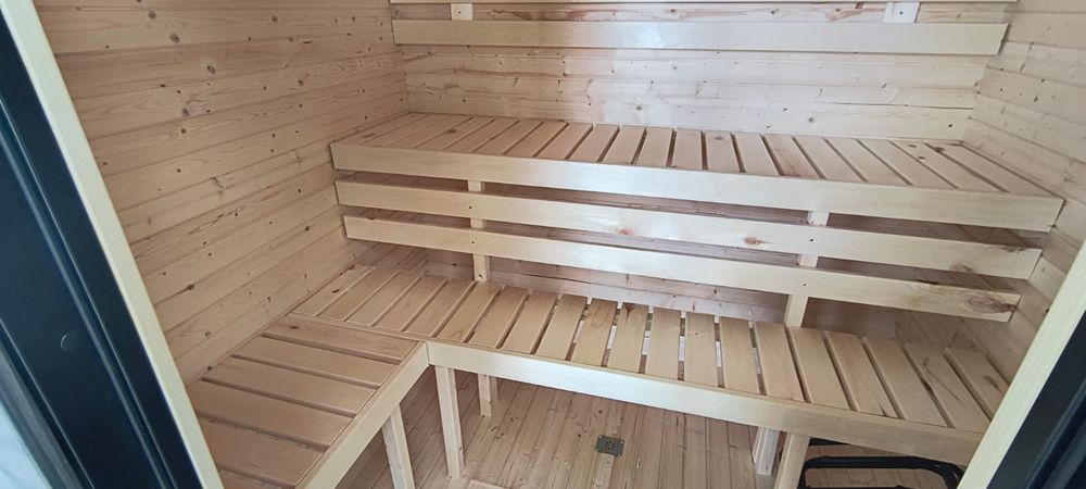 Sauna ogrodowa quadro 235 cm złożona dostępna od ręki