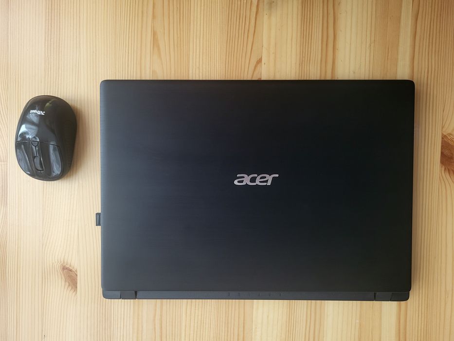 Sprzedam laptop ACER ASPIRE1.N17Q4