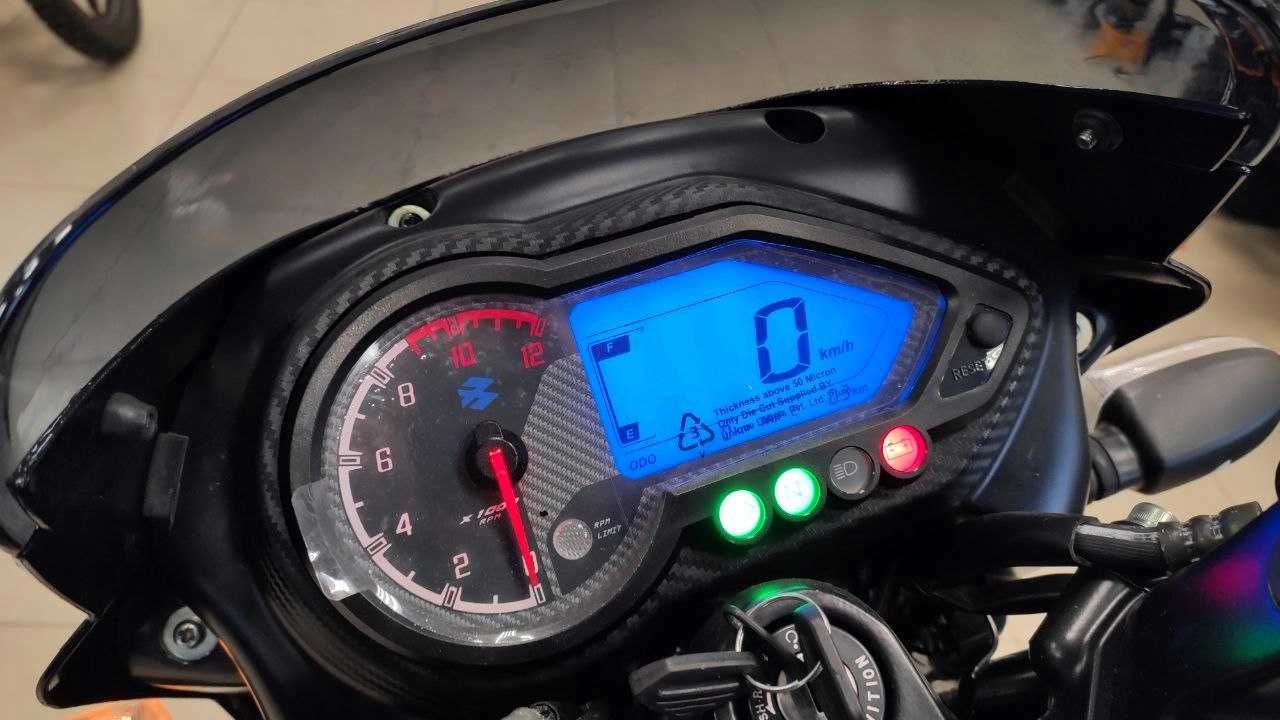 Мотоцикл BAJAJ Pulsar 180 в АртМото Кременчук