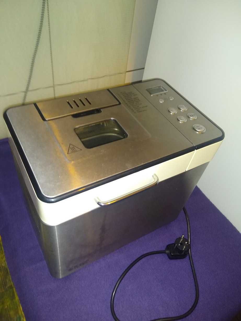 Wypiekacz do chleba Russell Hobbs 22720