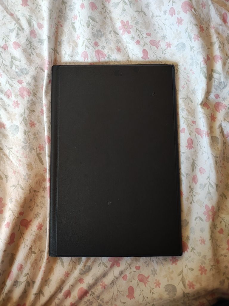 Etui z klawiaturą do tableta lLenowo TAB P11