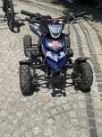Moto 4 pequena .