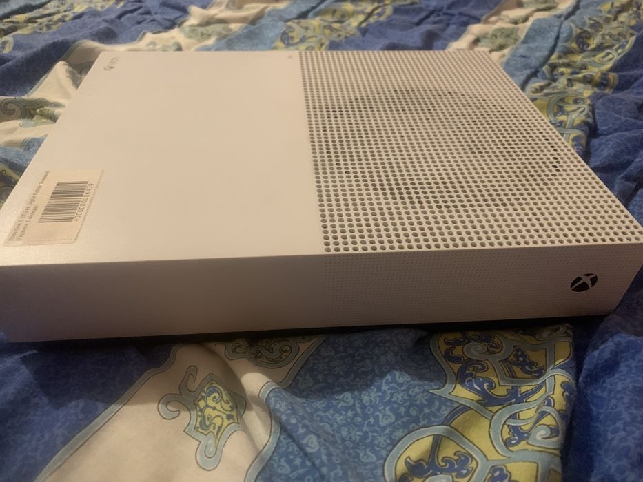 Xbox One S 1 TB Digital Edition