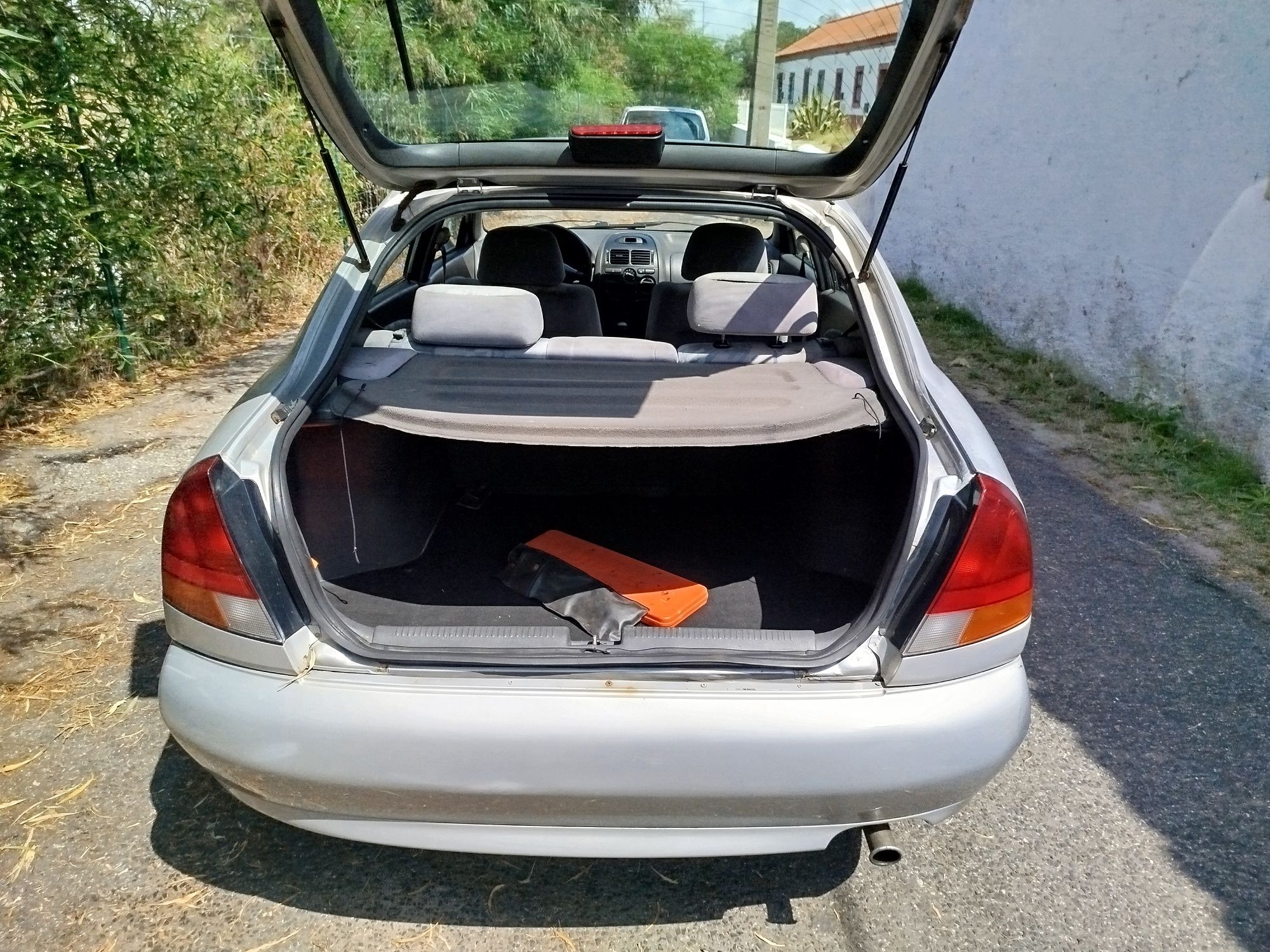 Mitsubishi completo