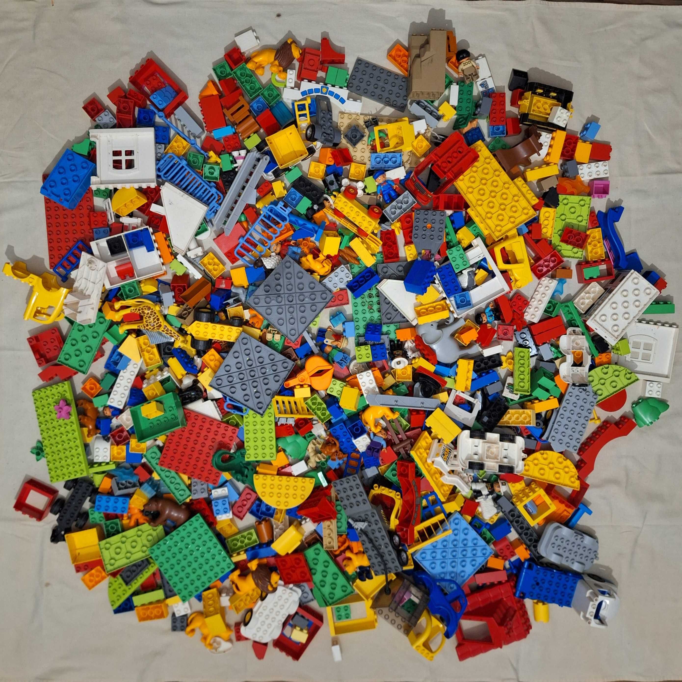 Klocki LEGO Duplo 11,5kg (mix, używane)