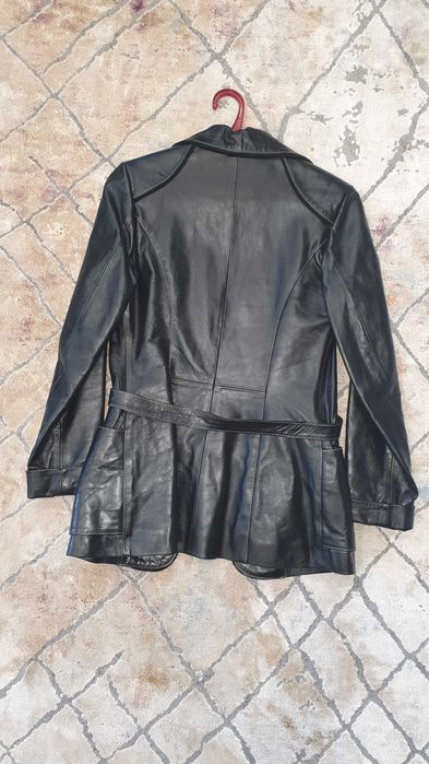 Курточка-кожа  (GANMARIAGU-Italy)-Нова.