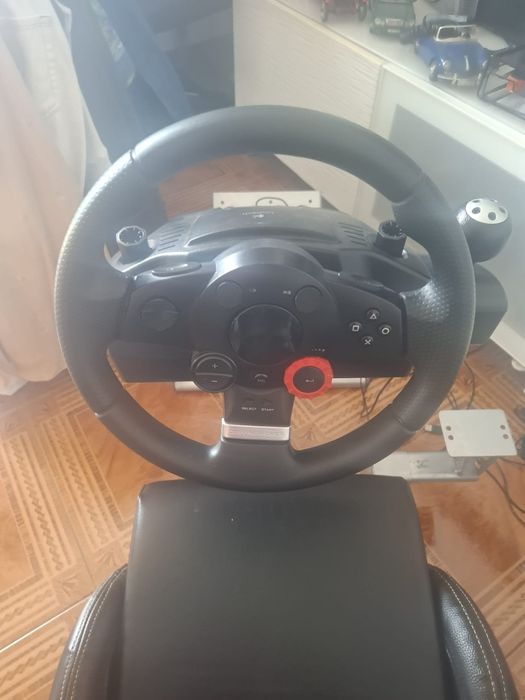 Logitech driving force
