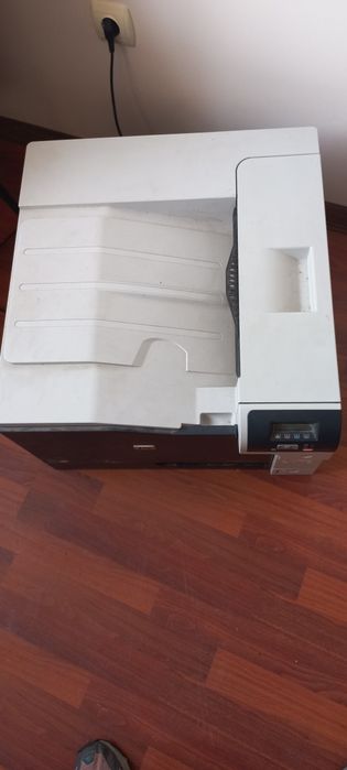 Принтер HP Color LaserJet Professional CP5225