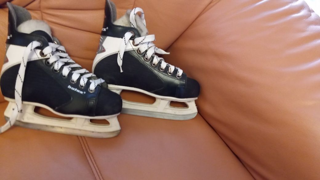 Łyżwy hokejowe Botas Ergonomic Style 102 Rozmiar 33Sprzeda
