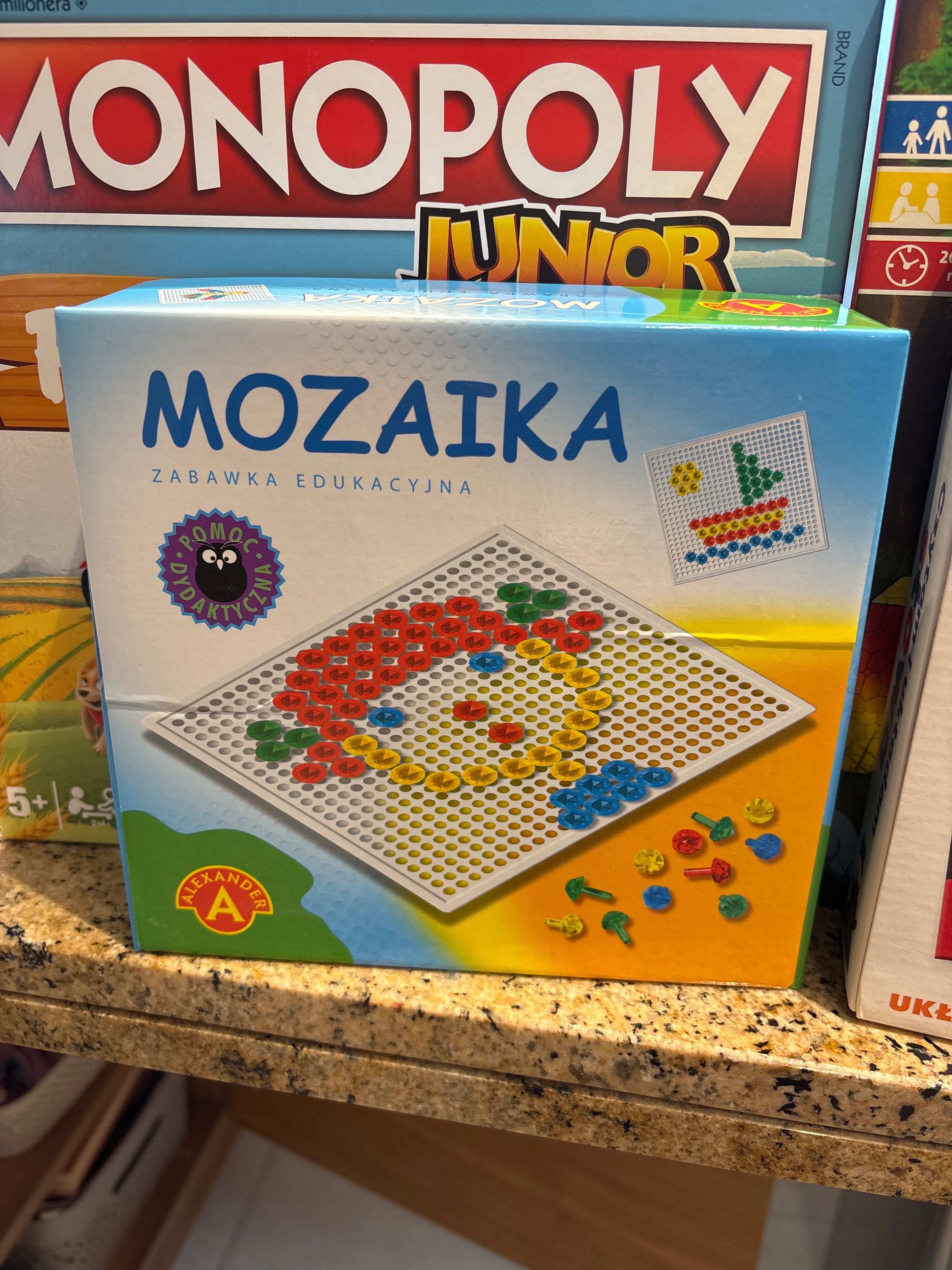 Sprzedam zestaw gier- gry i puzzle - kompletne