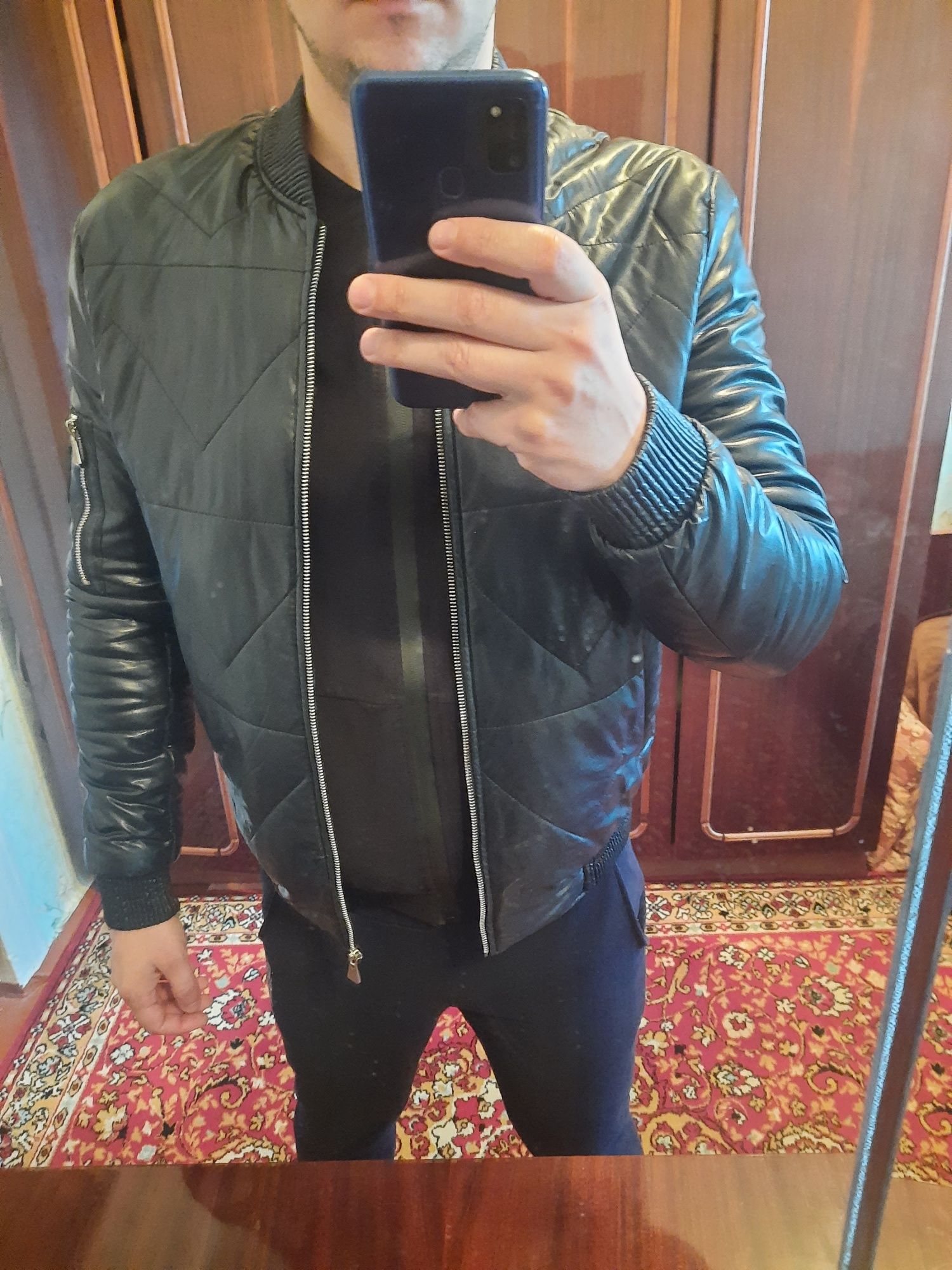 Куртка мужская кожаный бомбер