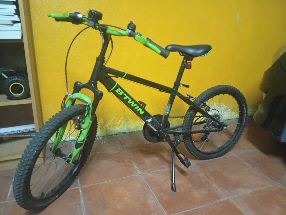 Bicicleta BTwin Racing boy 500 20" (6 a 9 anos) 6 mudanças - Como Nova