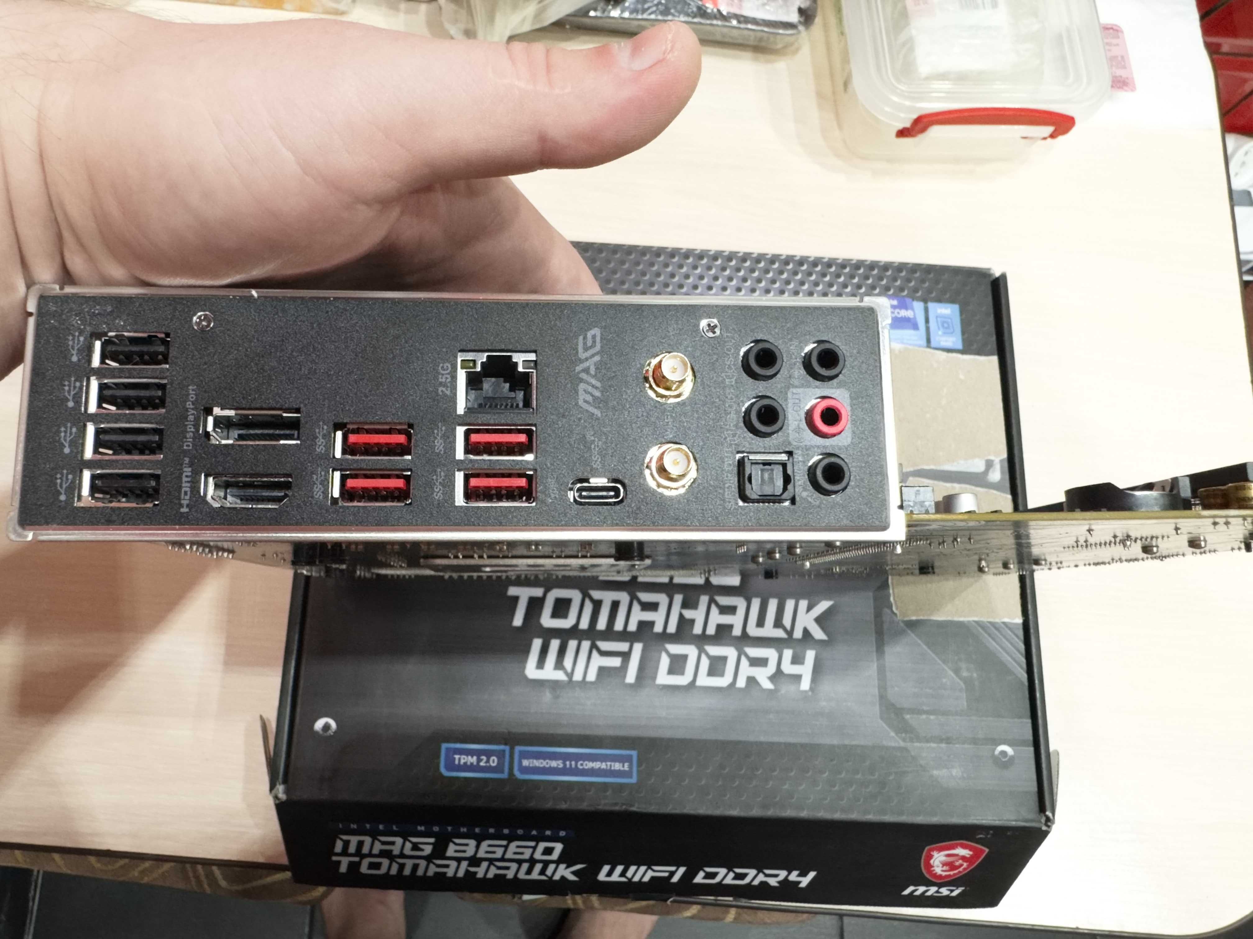 Материнская плата MSI MAG B660 TOMAHAWK WIFI DDR4 Intel s1700