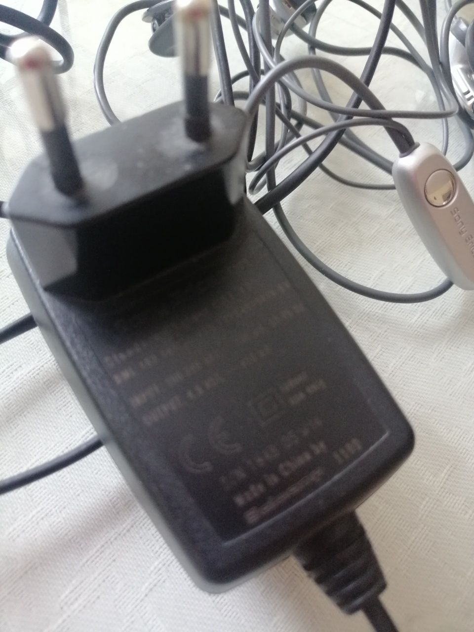 Stary telefon Sony Ericsson K700i dla kolekcjonera