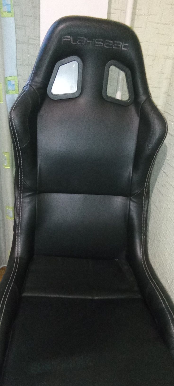 Игровое кресло plauseat