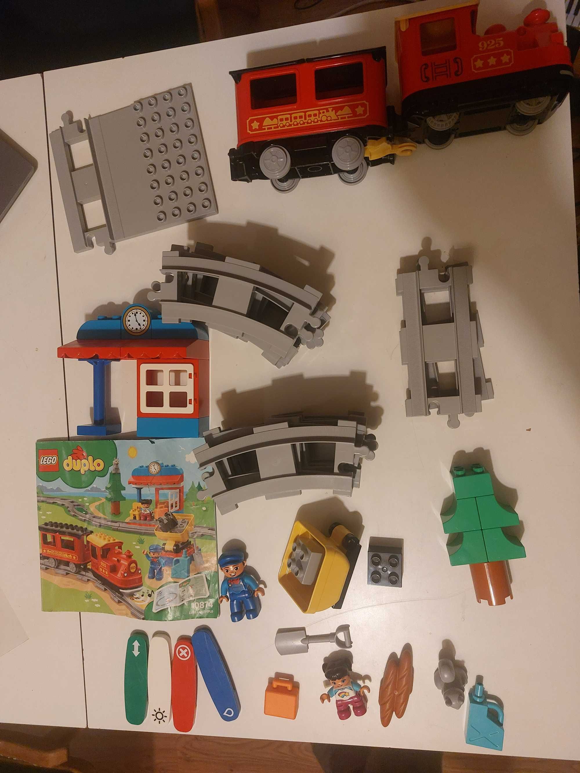 LEGO Duplo pociąg parowy 10874 i wiadukt 10872 oraz dodatkowe tory