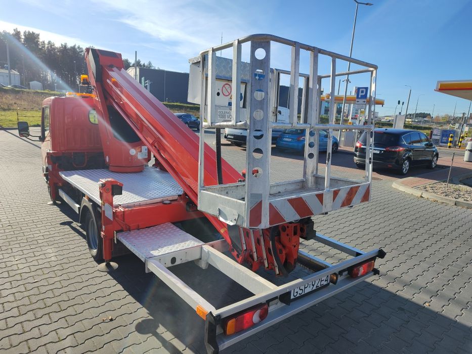 Nissan Cabstar Ruthmann tb270