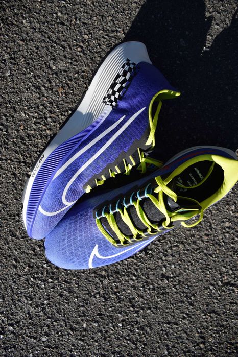 Nike Air Zoom Pegasus 37 A.I.R. Chaz Bear