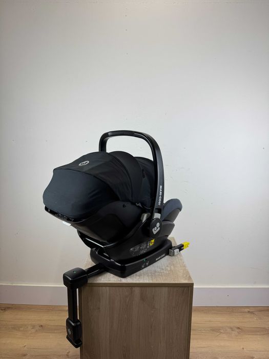 Fotelik samochodowy Maxi Cosi Marble z bazą