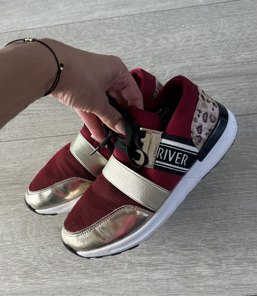 Buty adidasy River Island