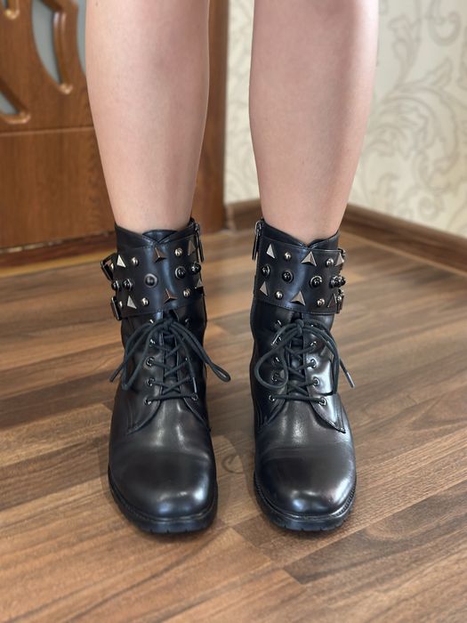 Зимние женские ботинки VITTO ROSSI