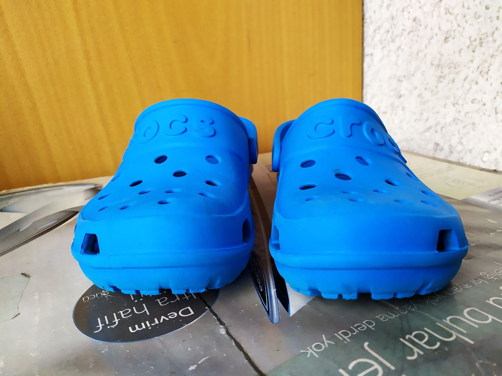 Оригинальные Детские фирменные сланцы crocs J2